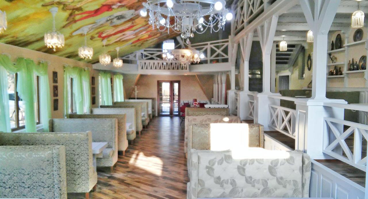 Zabava Guest House Ivano-Frankivsk Exterior foto